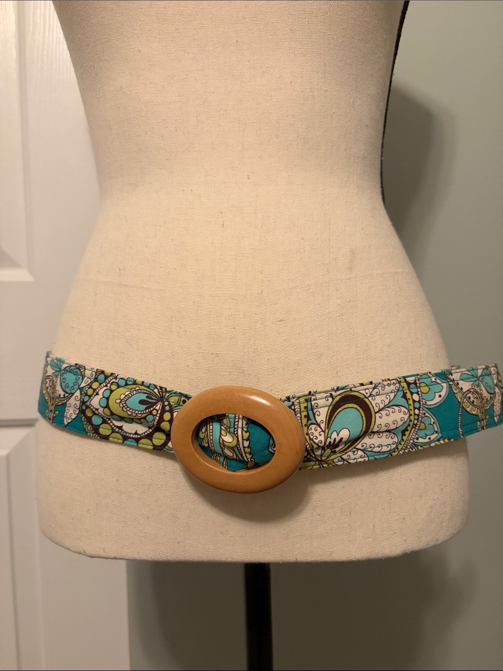Vera Bradley Reversible Women’s Belt in “Peacock” pattern